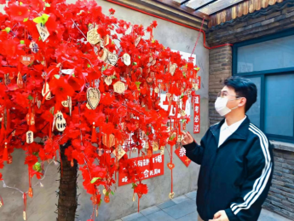 培樹典型|管理學(xué)院|先進(jìn)引領(lǐng)方向，榜樣凝聚力量（四）