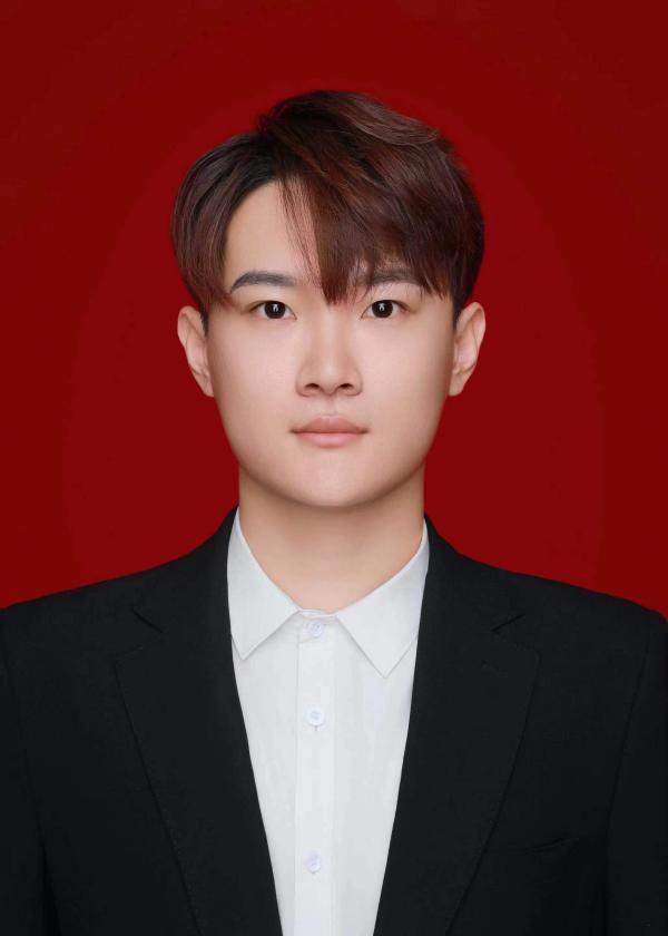 青春榜樣，朋輩領(lǐng)航｜2024屆省級(jí)優(yōu)秀畢業(yè)生風(fēng)采劉玉彬（十六）