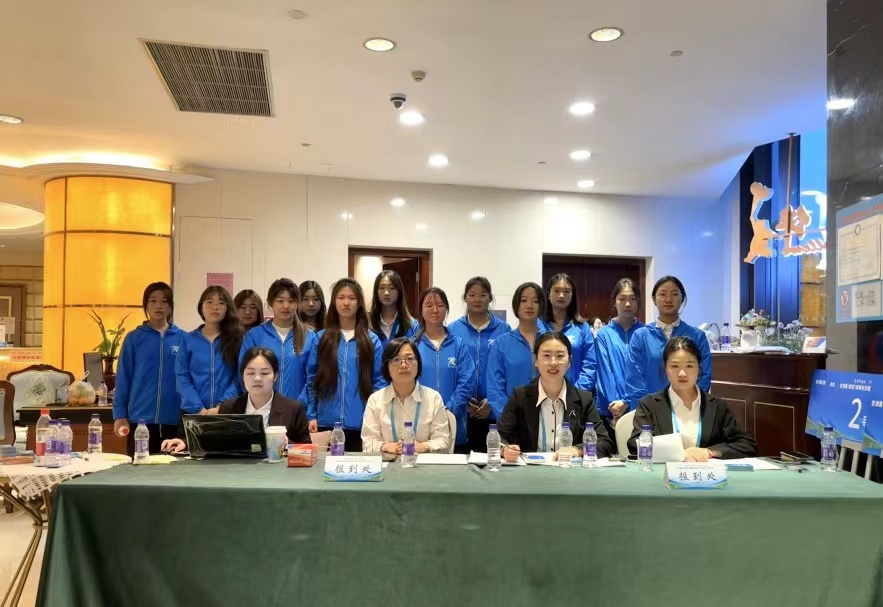 保理會計學(xué)院保定理工學(xué)院會計學(xué)院志愿服務(wù)隊圓滿完成京津冀(保定)賽事經(jīng)濟(jì)暨戶外運(yùn)動產(chǎn)業(yè)大會志愿服務(wù)工作