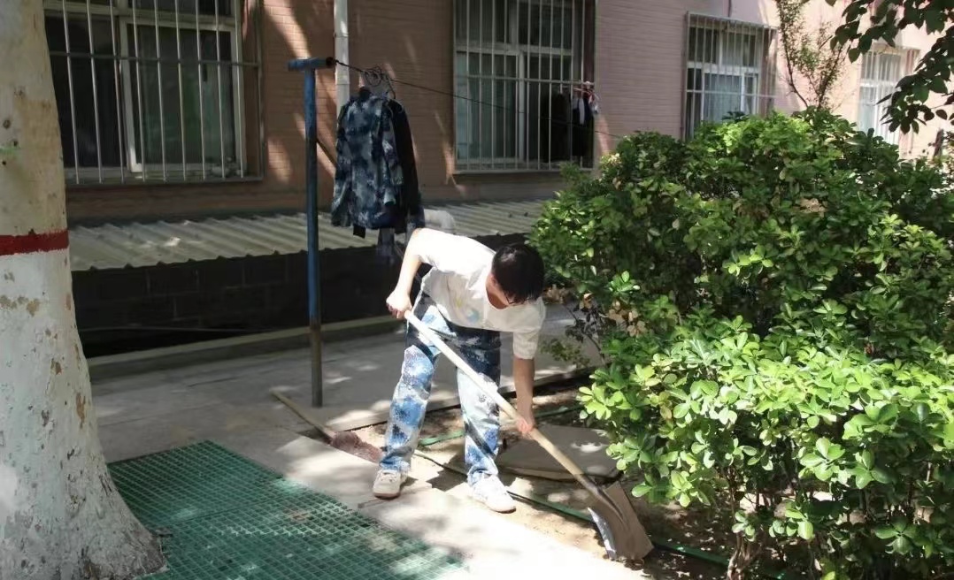 保理會計學(xué)院五月勞動月,身體力先行