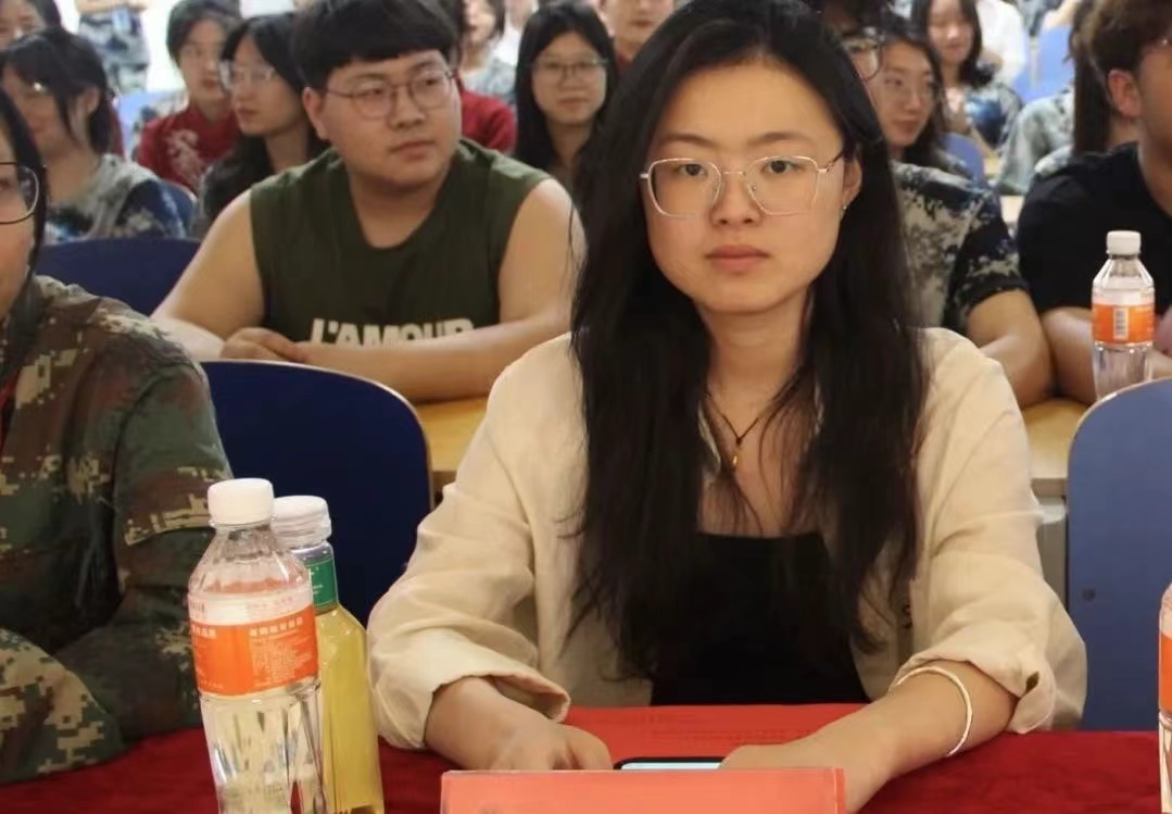 保理會計學(xué)院聚青春之火，譜會院華章
