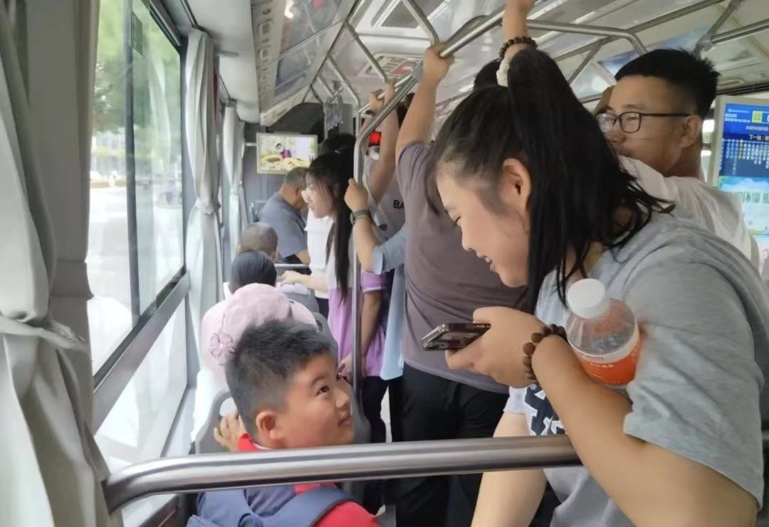 志愿服務(wù)助你我 生態(tài)保護靠大家