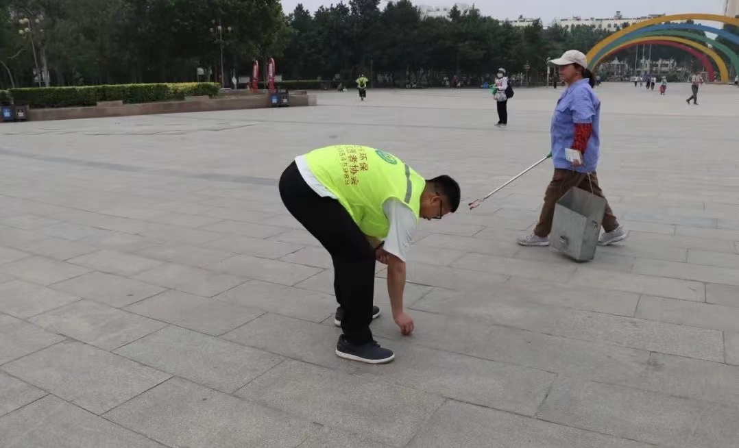 志愿服務(wù)助你我 生態(tài)保護靠大家