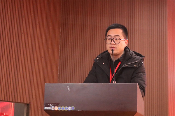 保定理工學(xué)院第一屆“最美大學(xué)生”風(fēng)采展示活動順利舉行