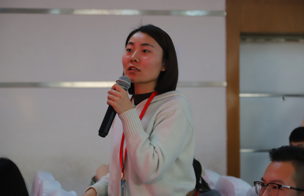 保定理工學(xué)院開展學(xué)工例會(huì)關(guān)于“心理普查回訪與危機(jī)干預(yù)要點(diǎn)”培訓(xùn)