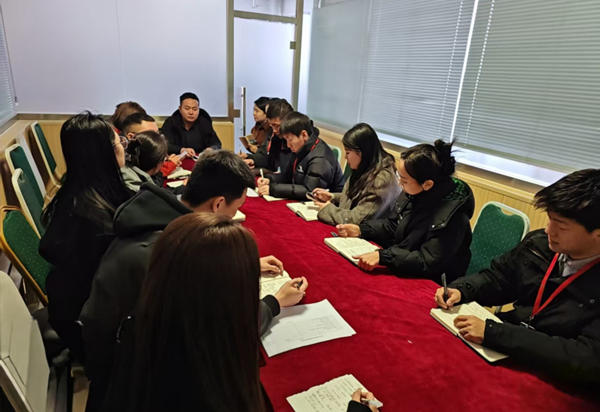 歡迎回家|保定理工學(xué)院|管理學(xué)院|歡迎回家同筑夢，攜手新程共揚(yáng)帆